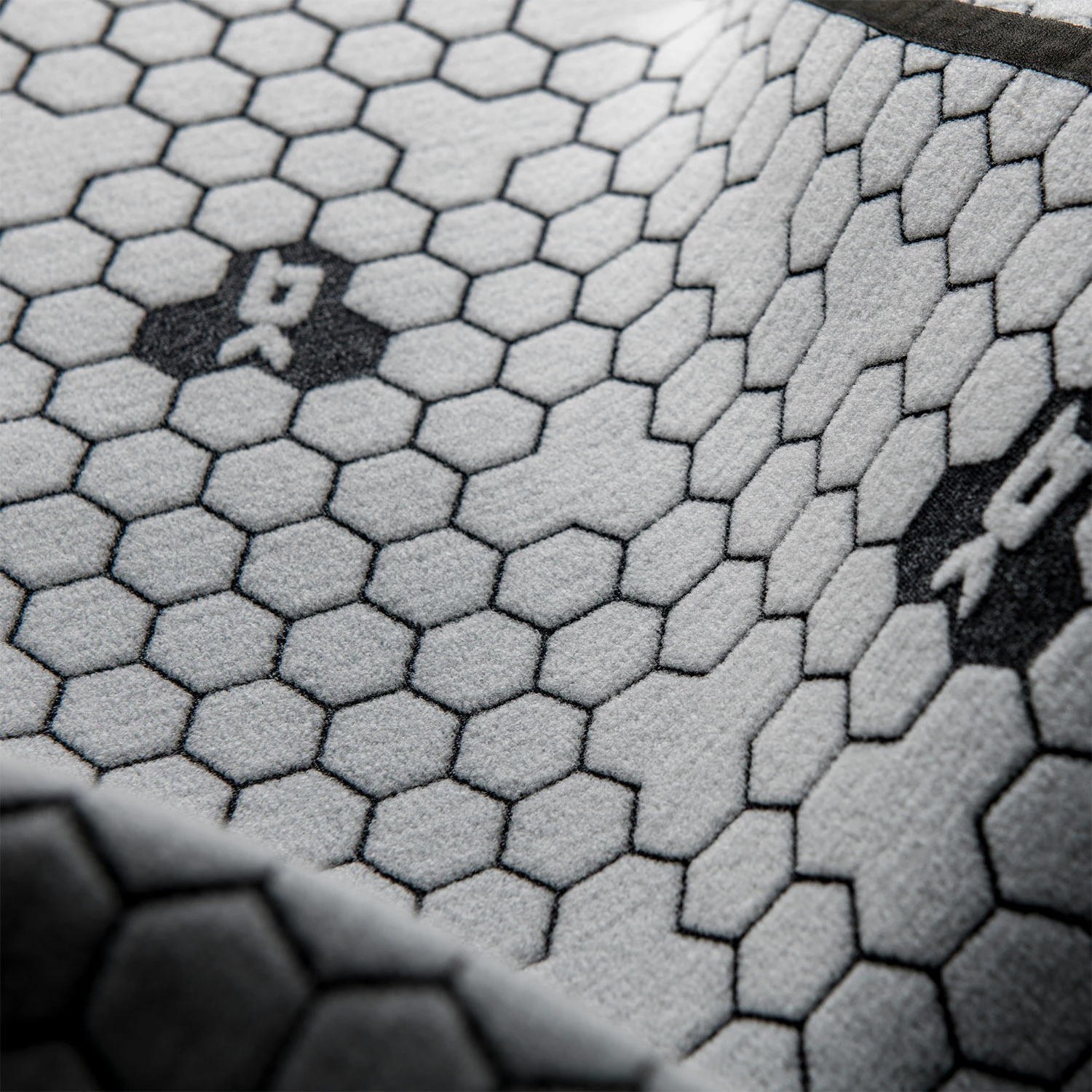 Dakine Mission 4 / 3Mm Brustanzug Fullsuit Neoprenanzug- Schwarz 9 Dakine Mission 4 / 3Mm Brustanzug Fullsuit Neoprenanzug- Schwarz – Bild 7