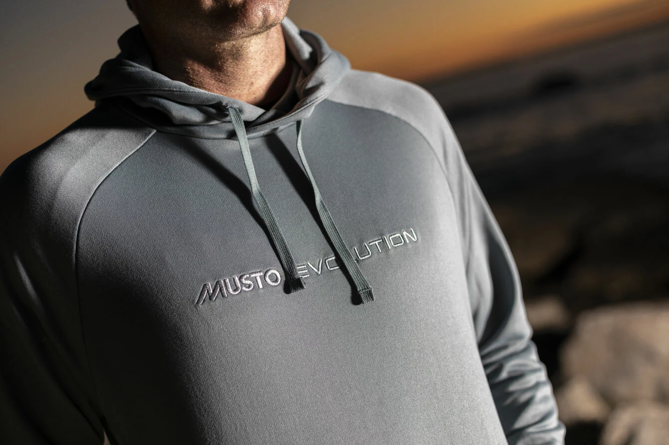 Musto Evolution Osm Technical Hoodie- Trooper 5 Musto Evolution Osm Technical Hoodie- Trooper – Bild 3